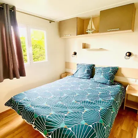 Evasion Oceanique : Mobil-home Dans Un 4* A 50m De L'ocean Kemping 4*